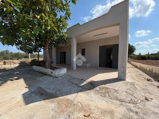 Casa indipendente in vendita a Alliste LE