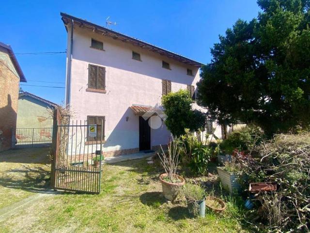 Casa indipendente in vendita a Alluvioni Piovera AL