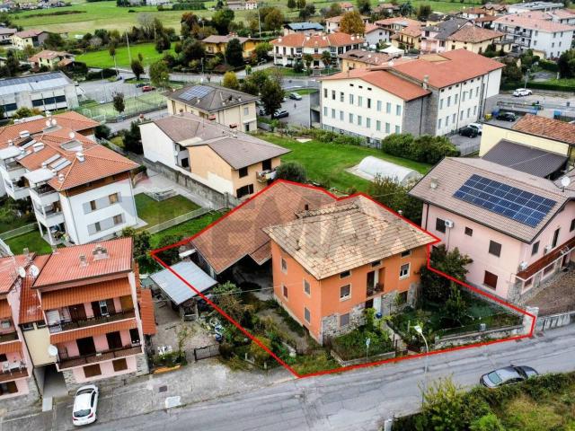 Casa indipendente in vendita a Artogne