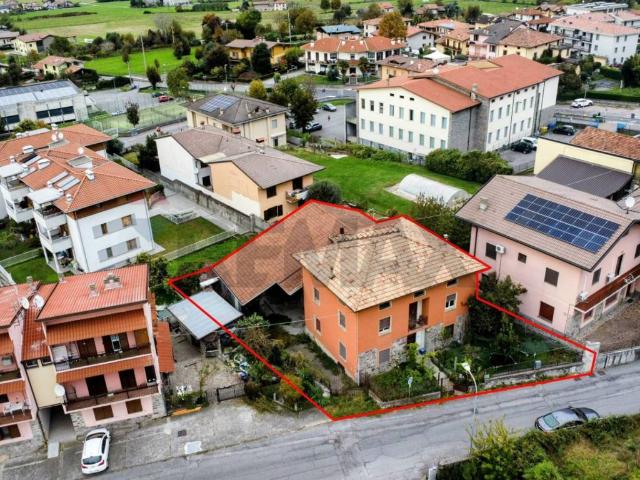 Casa indipendente in vendita a Artogne BS