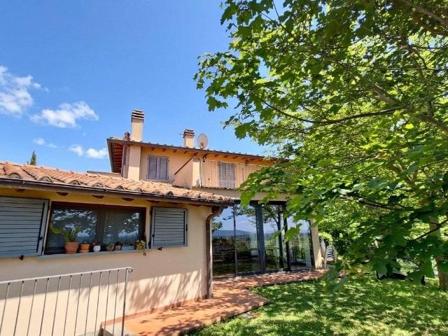 Casa indipendente in vendita a Arezzo AR