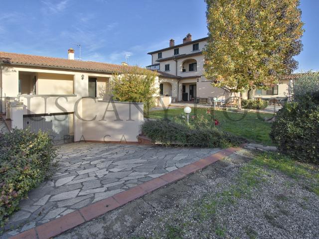 CASA INDIPENDENTE in VENDITA a AREZZO FONTIANO / FRASSINETO / IL MATTO di 13 vani