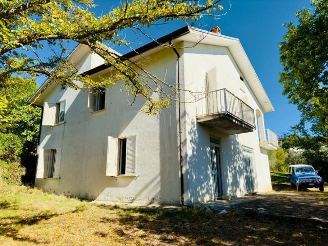 Casa indipendente in vendita a Ariano Irpino AV