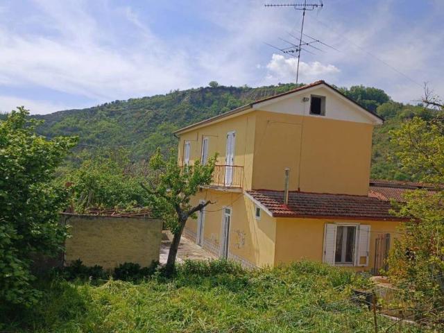 Casa indipendente in vendita a Ariano Irpino AV
