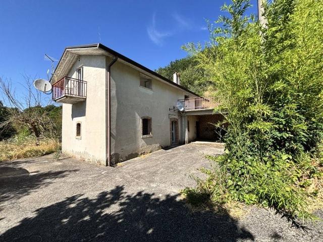 Casa indipendente in vendita a Ariano Irpino AV