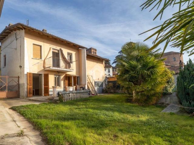Casa indipendente in vendita a Arignano TO