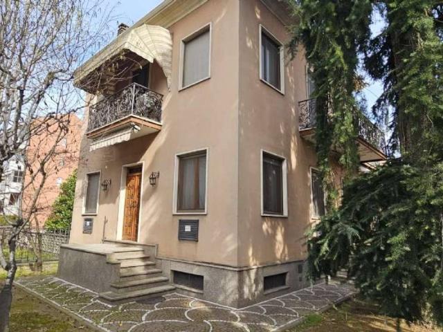 Casa indipendente in vendita a Asti AT
