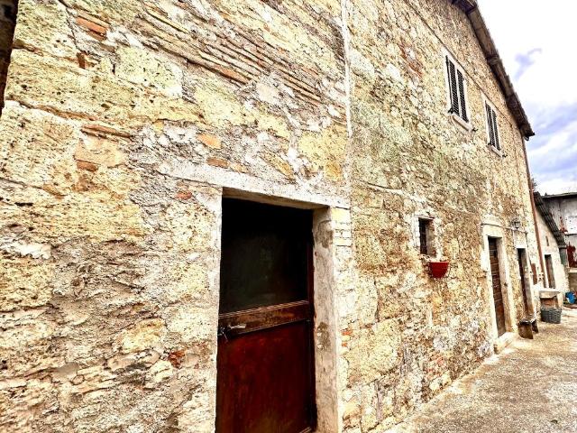 Casa indipendente in vendita a Ascoli Piceno