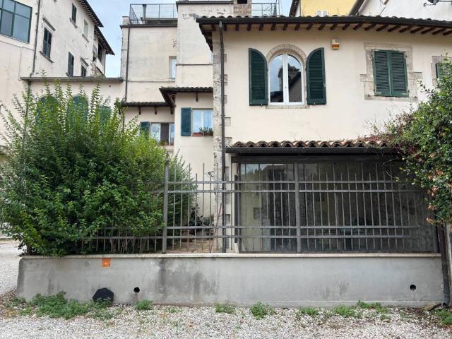 Casa indipendente in vendita a Ascoli Piceno AP