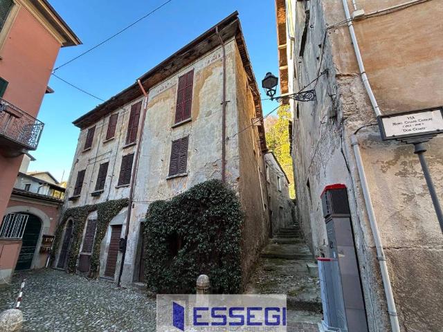 Casa indipendente in vendita a Asso CO