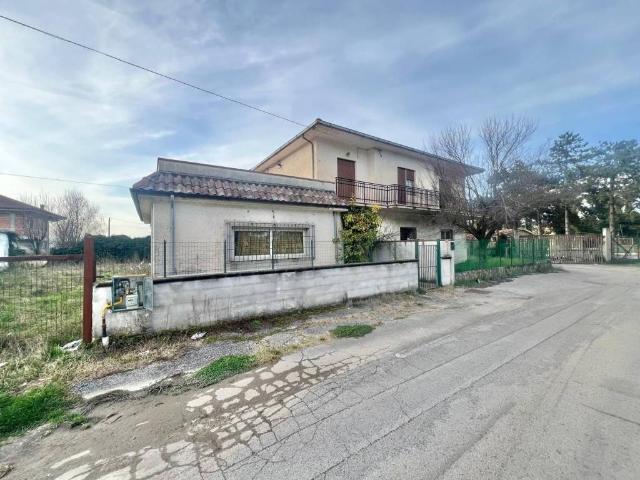 Casa indipendente in vendita a Atina FR