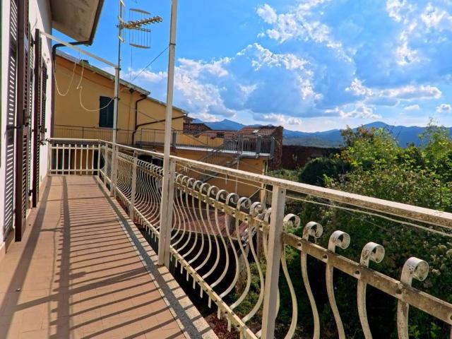 Casa indipendente in vendita a Aulla MS