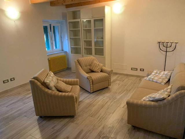 Casa indipendente in vendita a Aulla MS
