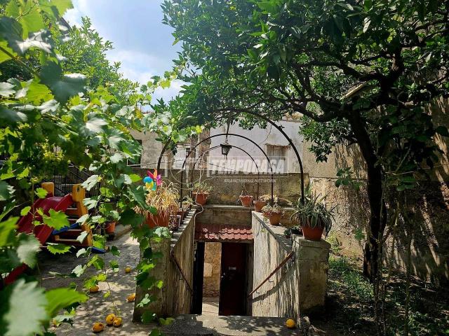 Casa indipendente in vendita a Avella