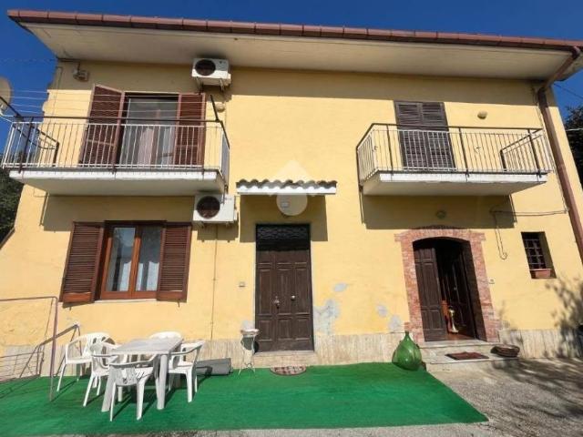 Casa indipendente in vendita a Avellino AV