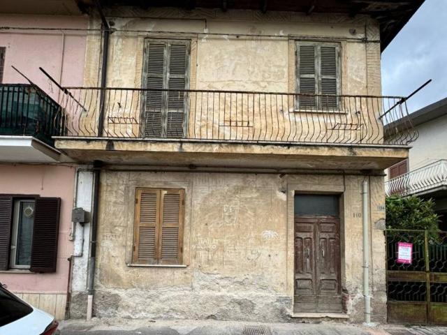 Casa indipendente in vendita a Avezzano AQ
