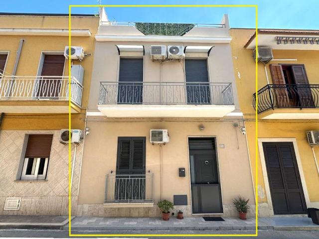 Casa indipendente in vendita a Avola SR