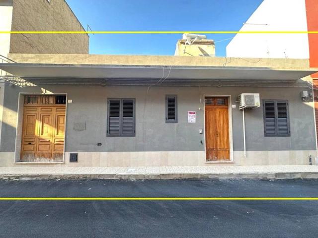 Casa indipendente in vendita a Avola SR