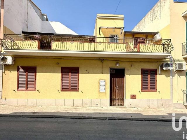 Casa indipendente in vendita a Avola SR