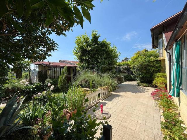 Casa indipendente in vendita a Botticino Sera, Botticino