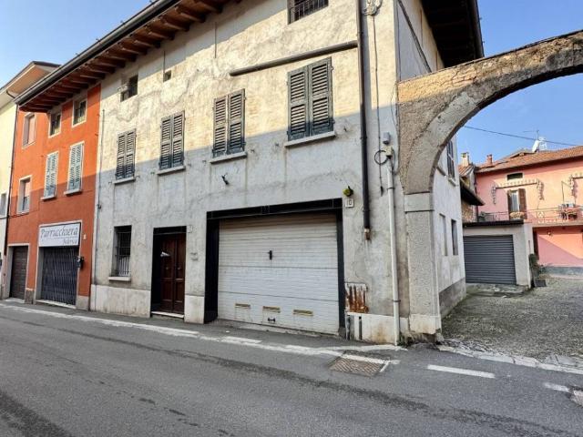 Casa indipendente in vendita a Bovezzo BS