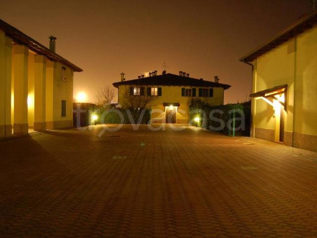 Casa indipendente in vendita a Bologna via dell'Industria, 80, San Vitale Roveri