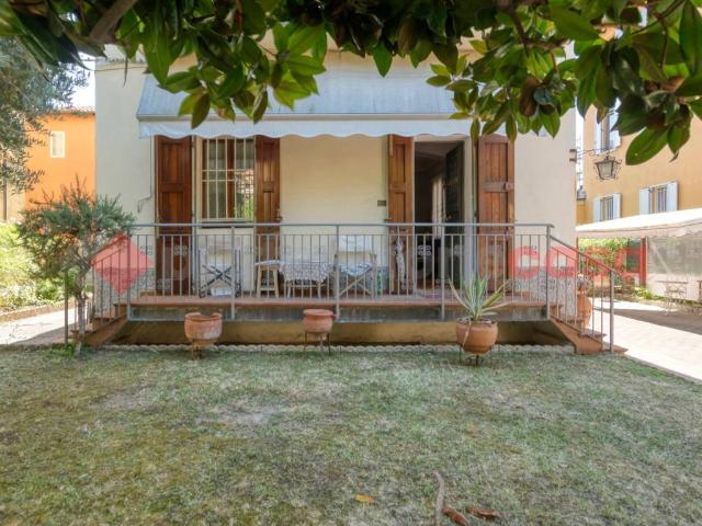 Casa indipendente in vendita a Bologna BO