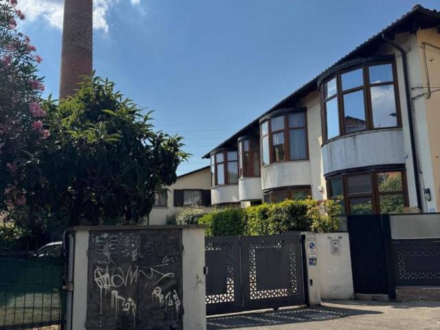Casa indipendente in vendita a Bologna BO