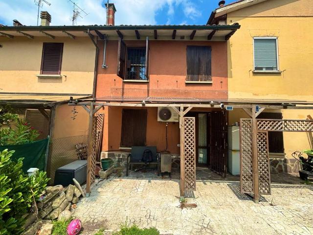 Casa indipendente in vendita a Bologna BO