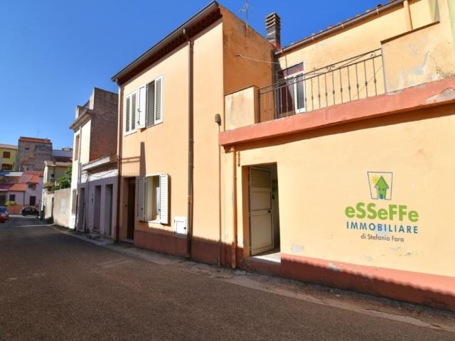 Casa indipendente in vendita a Bonorva via cavallotti