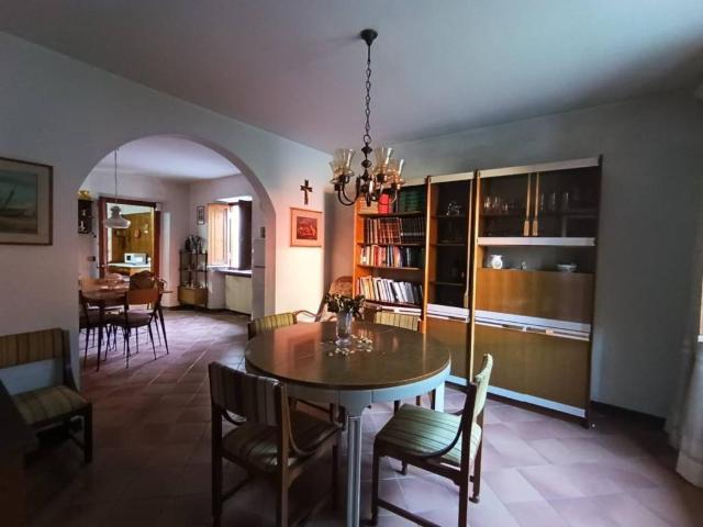 Casa indipendente in vendita a Borgo a Mozzano LU