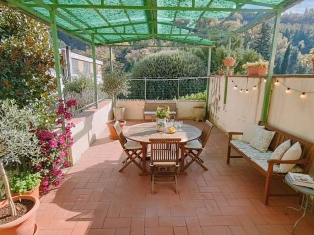 Casa indipendente in vendita a Borgo San Lorenzo FI