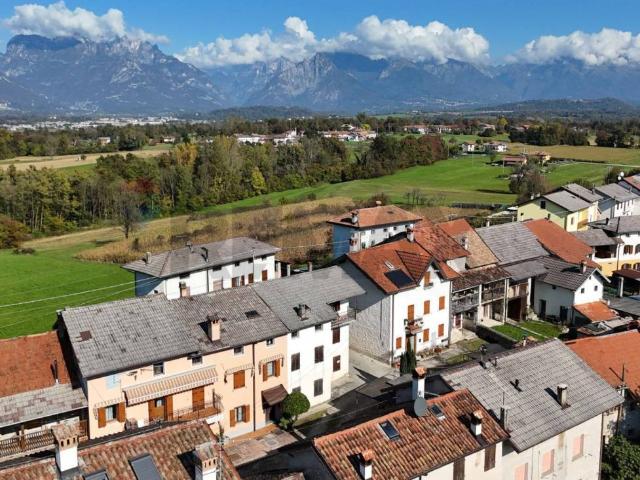 Casa indipendente in vendita a Borgo Valbelluna BL