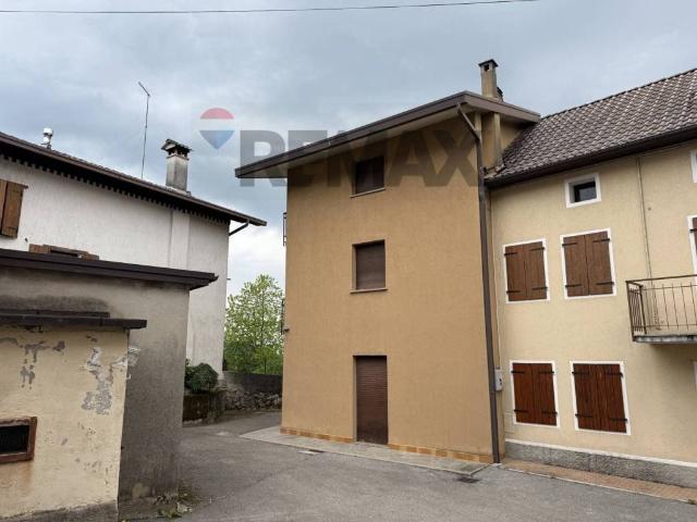 Casa indipendente in vendita a Borgo Valbelluna BL
