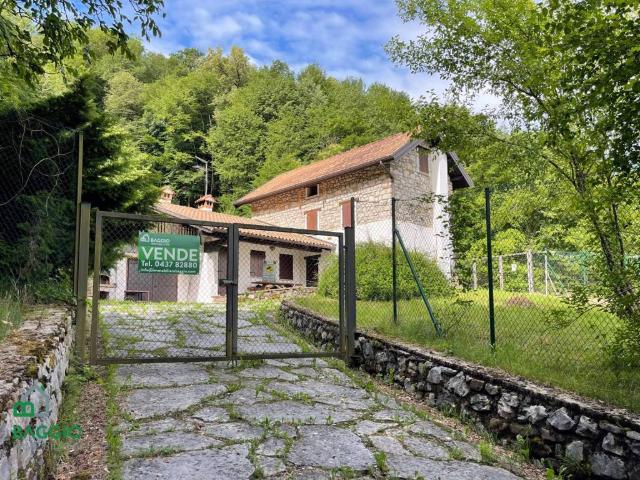 Casa indipendente in vendita a Borgo Valbelluna BL