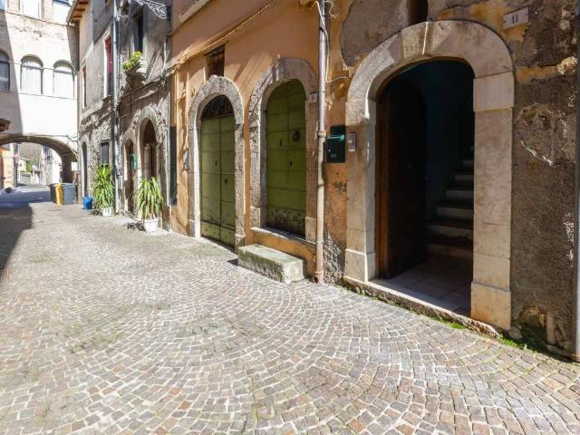 Casa indipendente in vendita a Borgo Velino RI