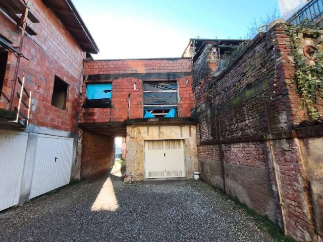 Casa indipendente in vendita a Borgo Vercelli VC