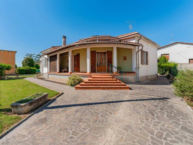 Casa indipendente in vendita a Borgo Virgilio MN