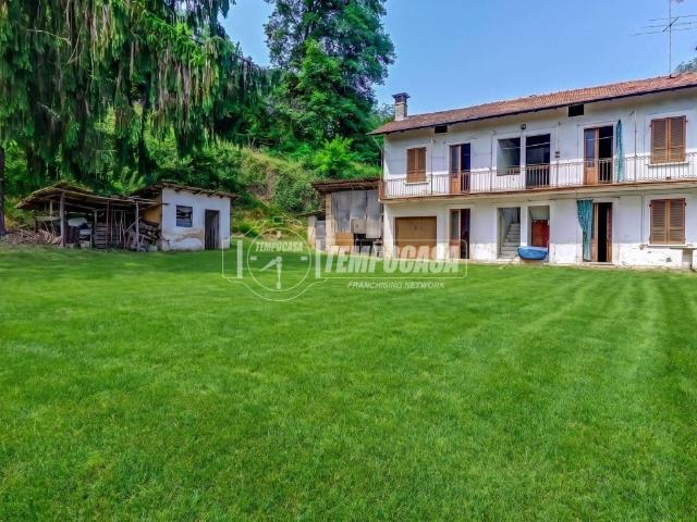 Casa indipendente in vendita a Borgomanero NO