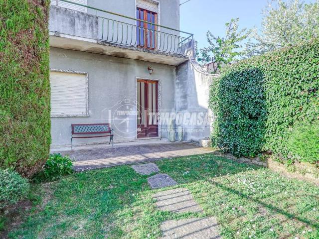 Casa indipendente in vendita a Borgomanero NO