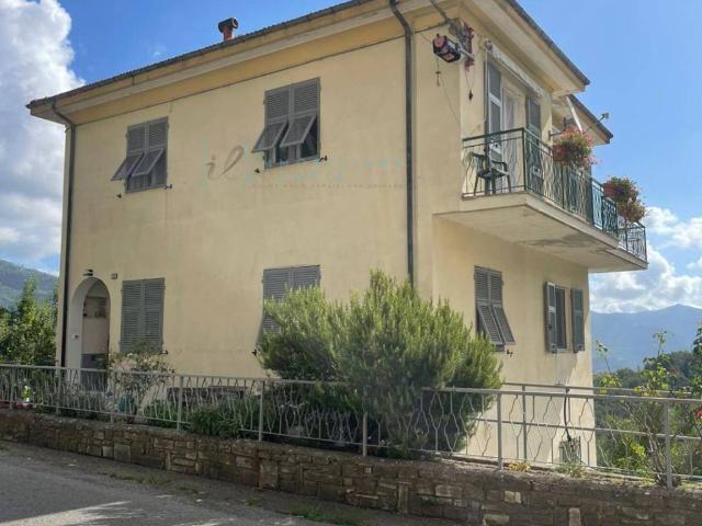 Casa indipendente in vendita a Borgomaro IM