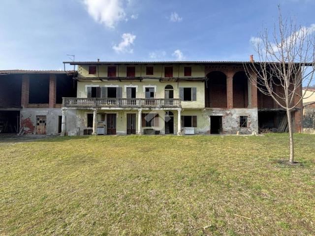Casa indipendente in vendita a Borgomasino TO