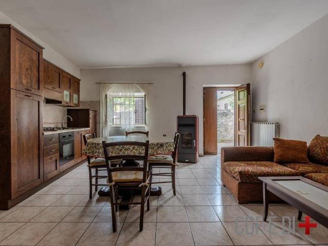 Casa indipendente in vendita a Borgorose RI