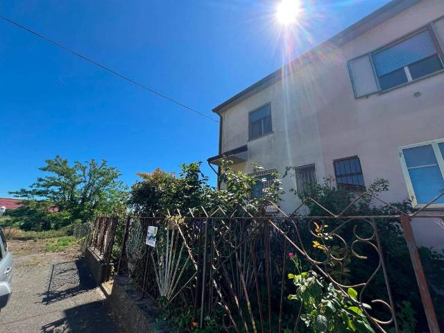 Casa indipendente in vendita a Borghetto Lodigiano LO