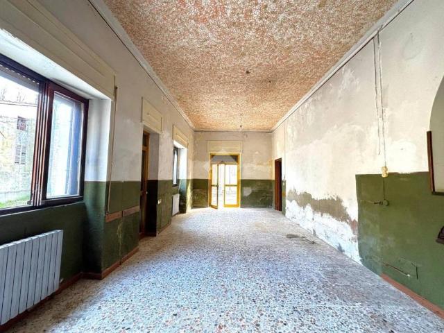 Casa indipendente in vendita a Borla, Vernasca
