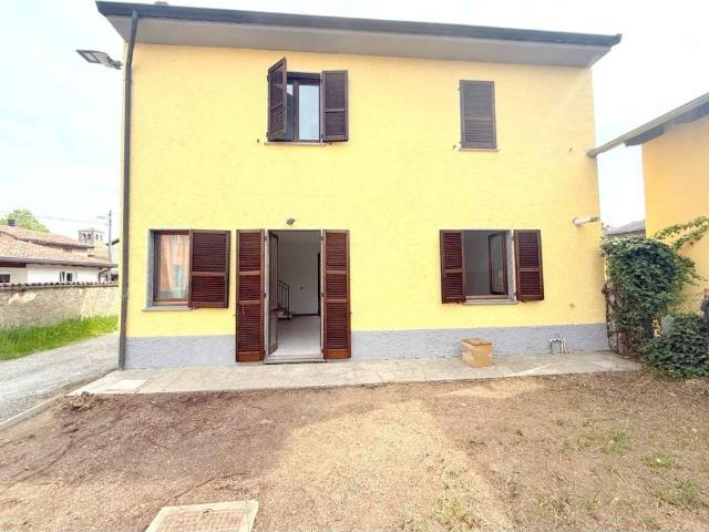Casa indipendente in vendita a Bosco Marengo AL