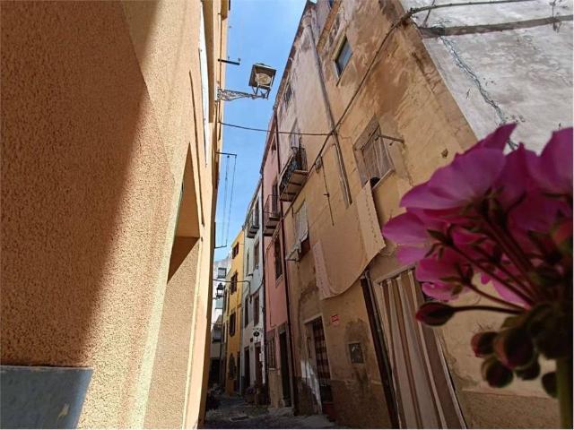 Casa indipendente in vendita a Bosa OR
