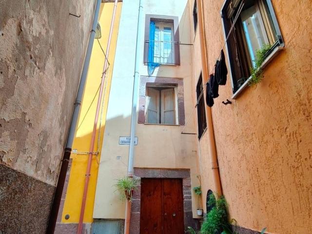 Casa indipendente in vendita a Bosa OR