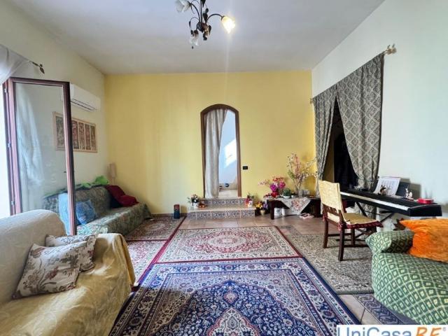 Casa indipendente in vendita a Bagheria corso Butera