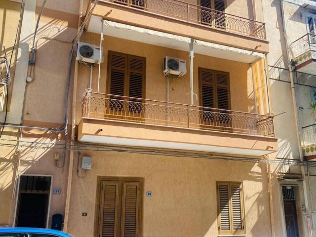 Casa indipendente in vendita a Bagheria PA